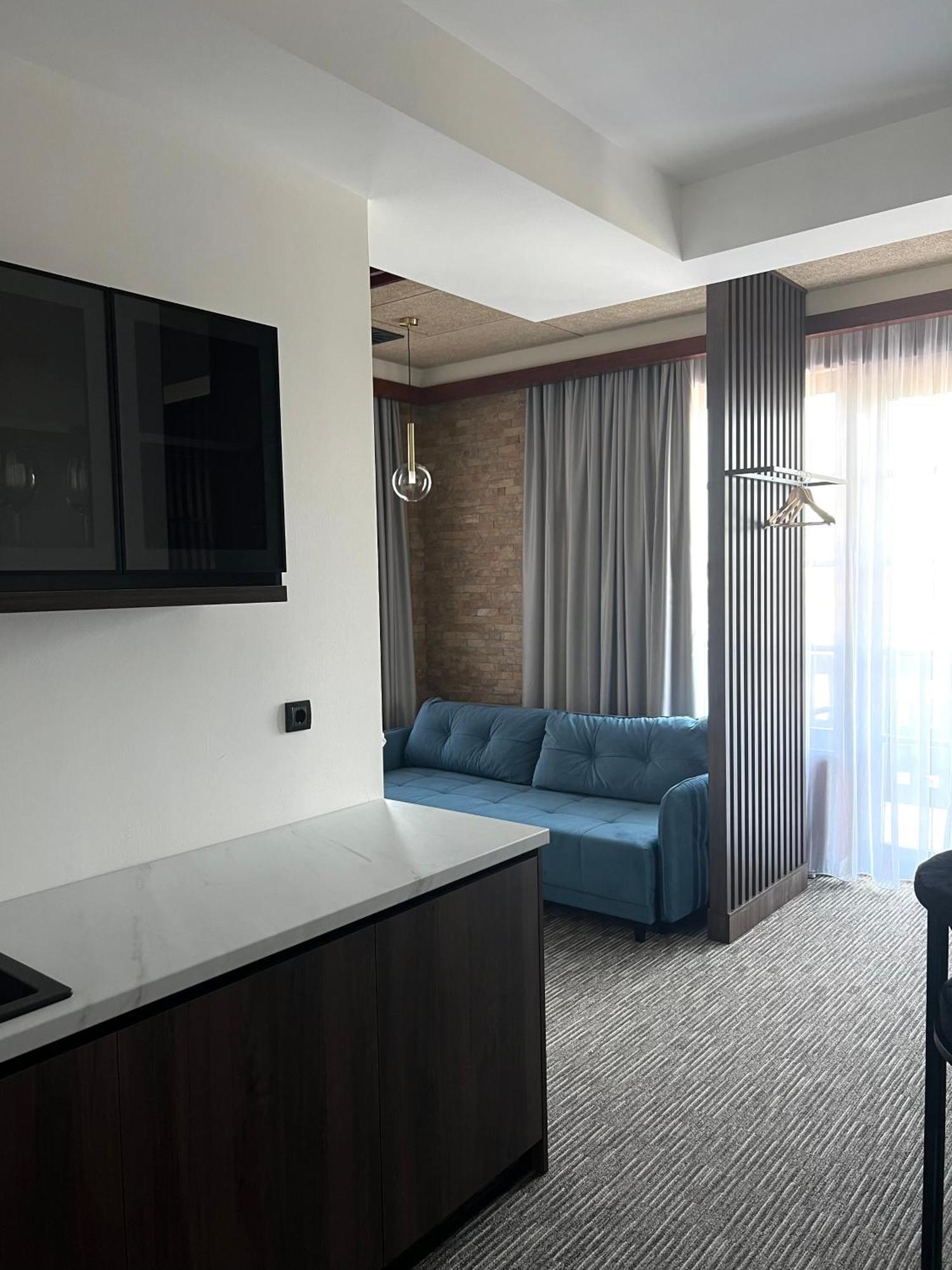 Hotel Zlatni Bor Sokolac  Kültér fotó